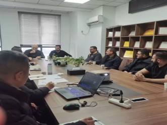 قام وفد من العملاء العراقيين بزيارة شركتنا لإجراء معاينة ميدانية.